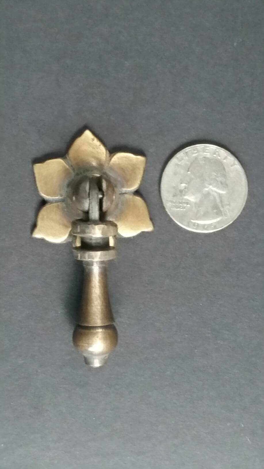 4 Antique Style Solid Brass Tear Drop Pendant Handles Pulls Knobs w. screws 2 1/2" long with 1 3/8" dia. Floral Backplate .un-laquered.#H4