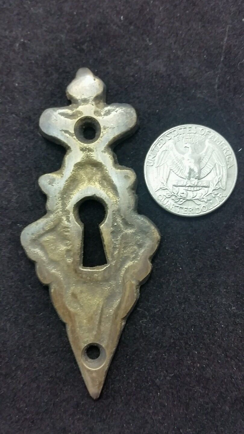 2 Vintage Antique Style, Ornate Eschutcheons, Keyhole covers,Doors Locks,Padlock Locks Keys,Skeleton Keys,Interior, Vertical 3 3/8" t #E2