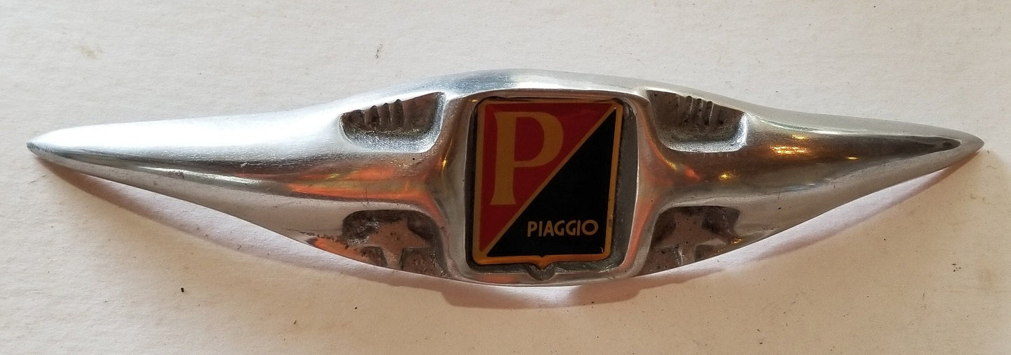 Vintage Style Vespa Piaggio Scooter Legshield Badge Emblem Retro Italian,Lambretta gift,Motorroller gift,City scooter.