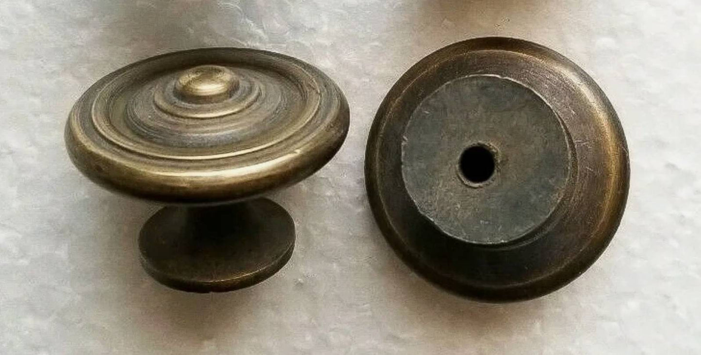 2 x Ant. Vtg. Style Brass Simple Modern Round Knobs Handles Pulls 1-1/8"dia.Unlaquered. #K6