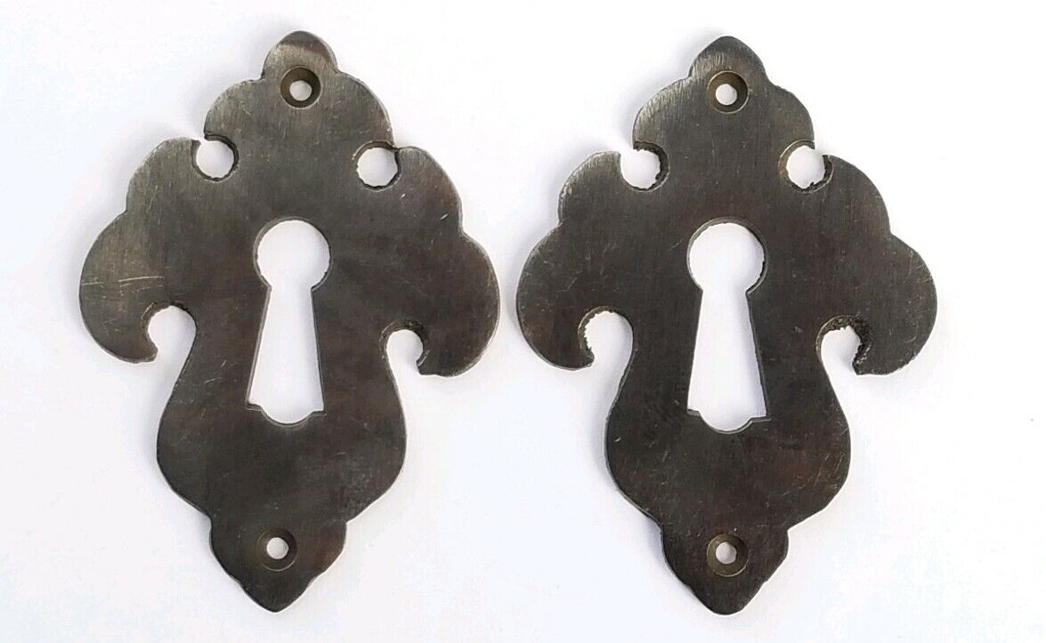 2 vintage antique brass escutcheons 2" t x 1-1/2" w, jewelry component #E22