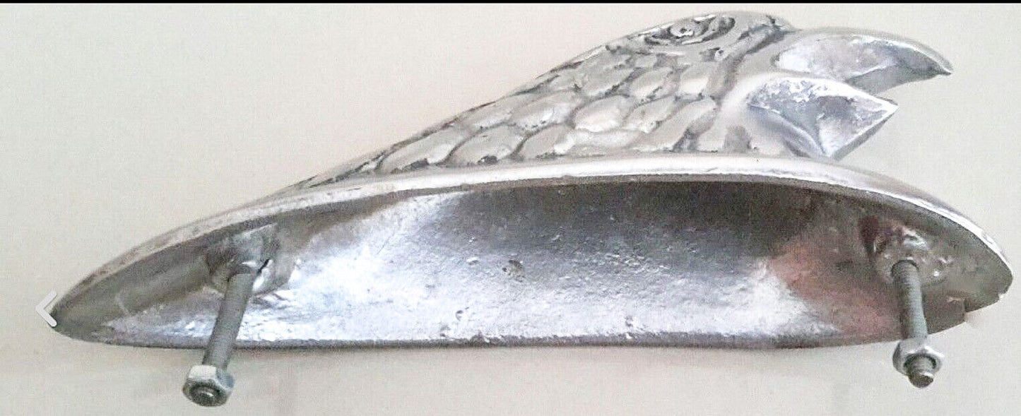 Vintage Style Eagle Head Car Front Cover Aluminum Hood Ornament Badge Emblem