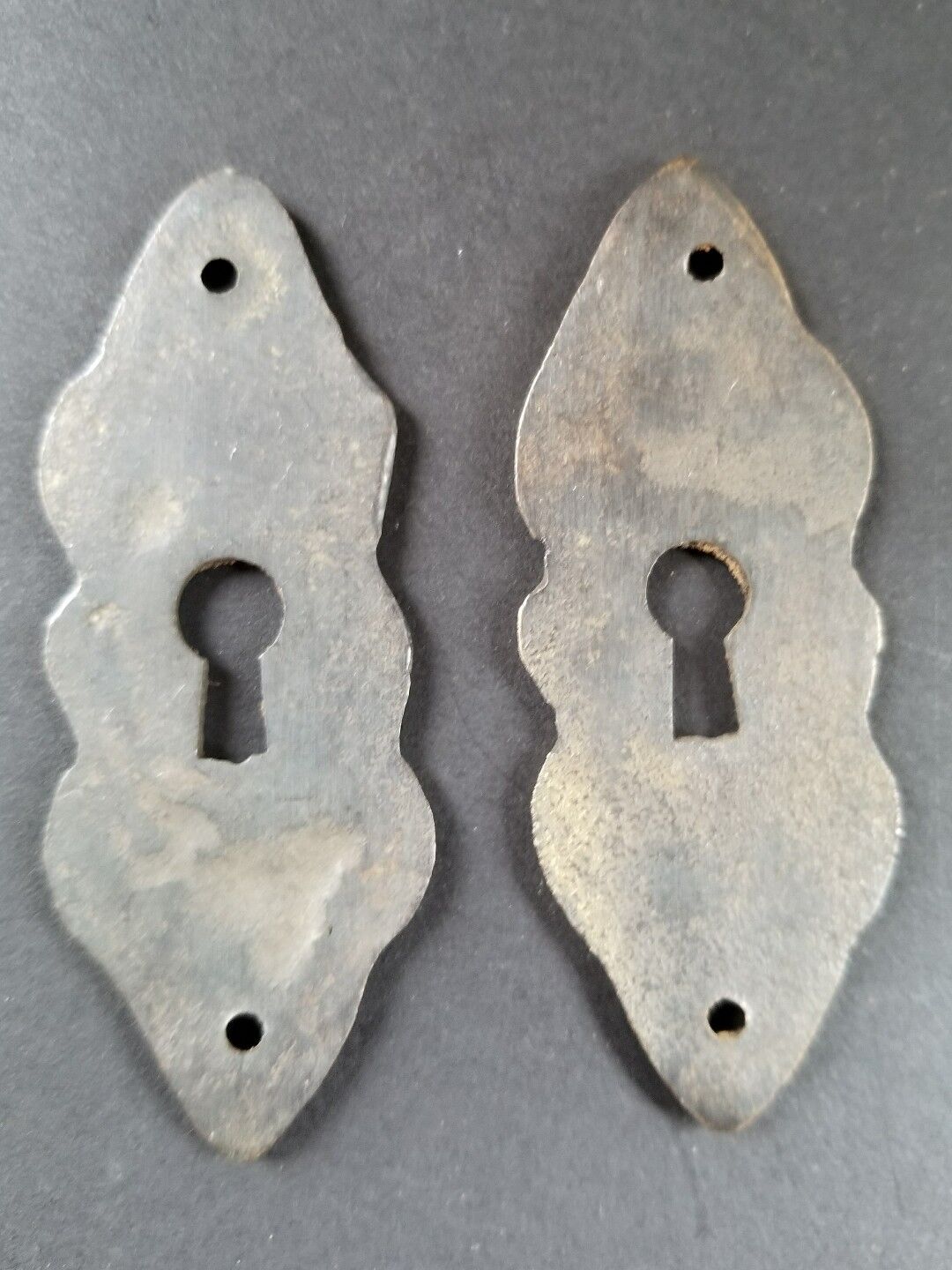 4 vintage antique brass escutcheons 2 3/4" tall x 1" wide, jewelry component #E3