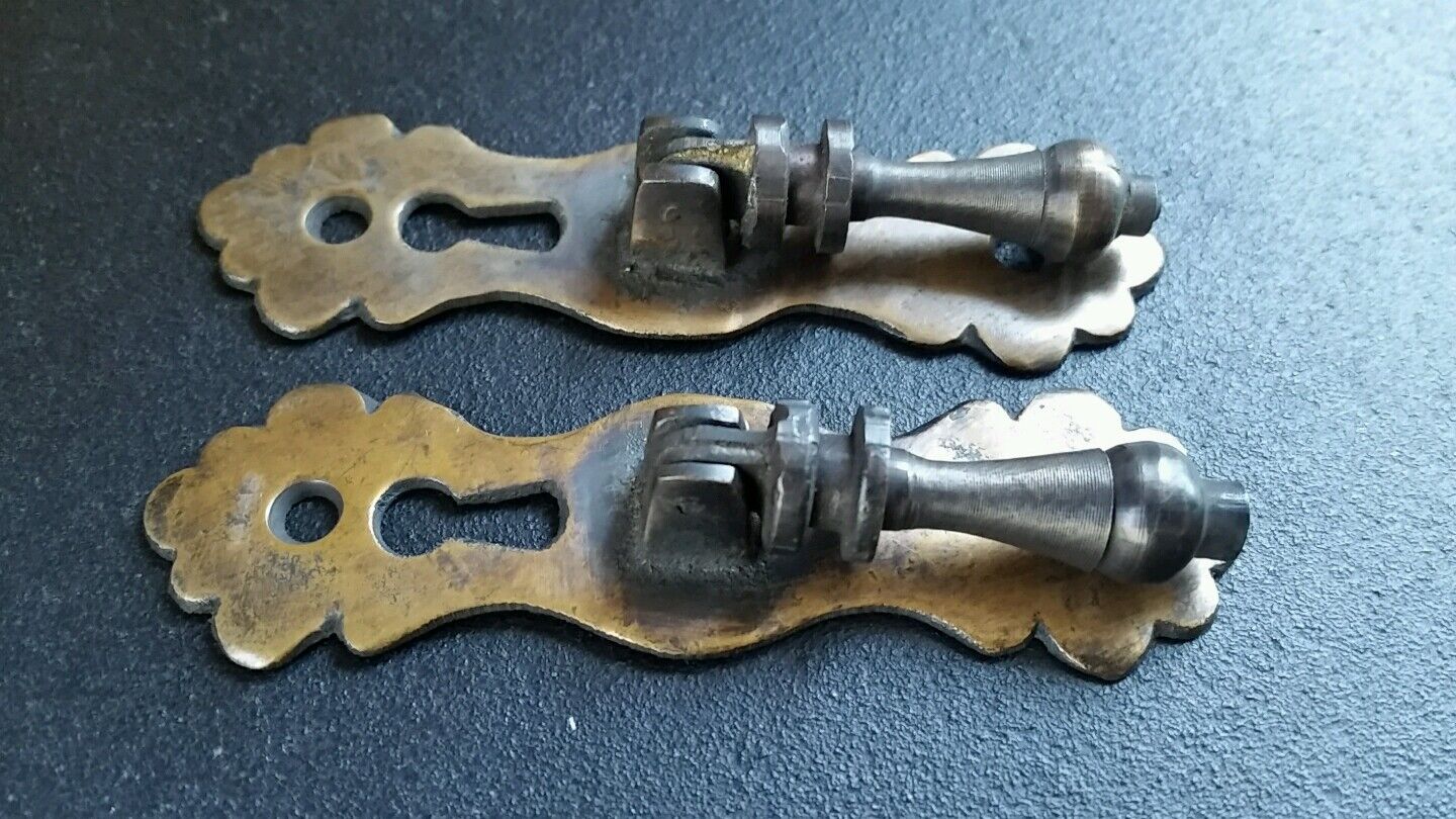 2 Ornate Teardrop Pendant Solid Brass Handles drawer pulls w key hole 3-3/4" #H1