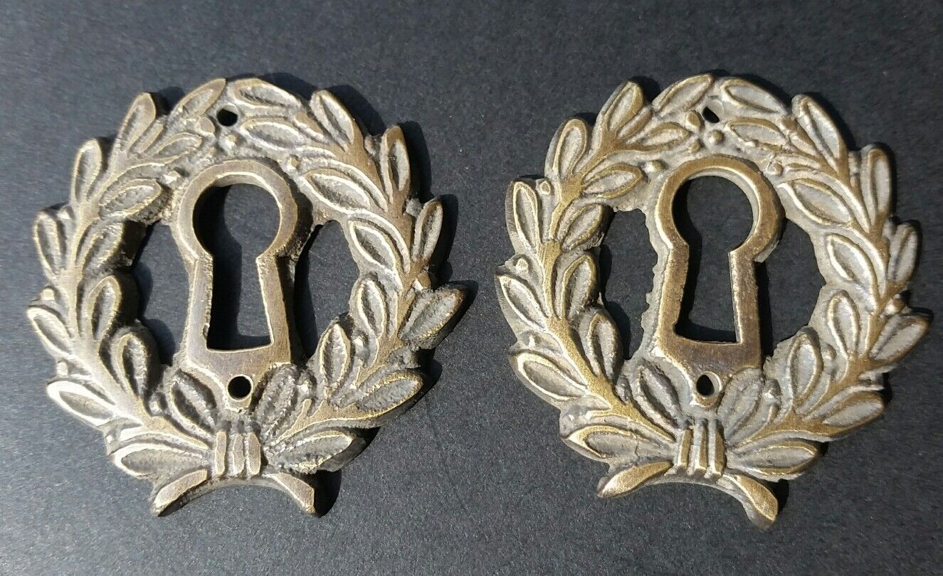 2 Vtg. Antique Style French Eschutcheons Key Hole Cover 2 1/4" jewelry part #E10