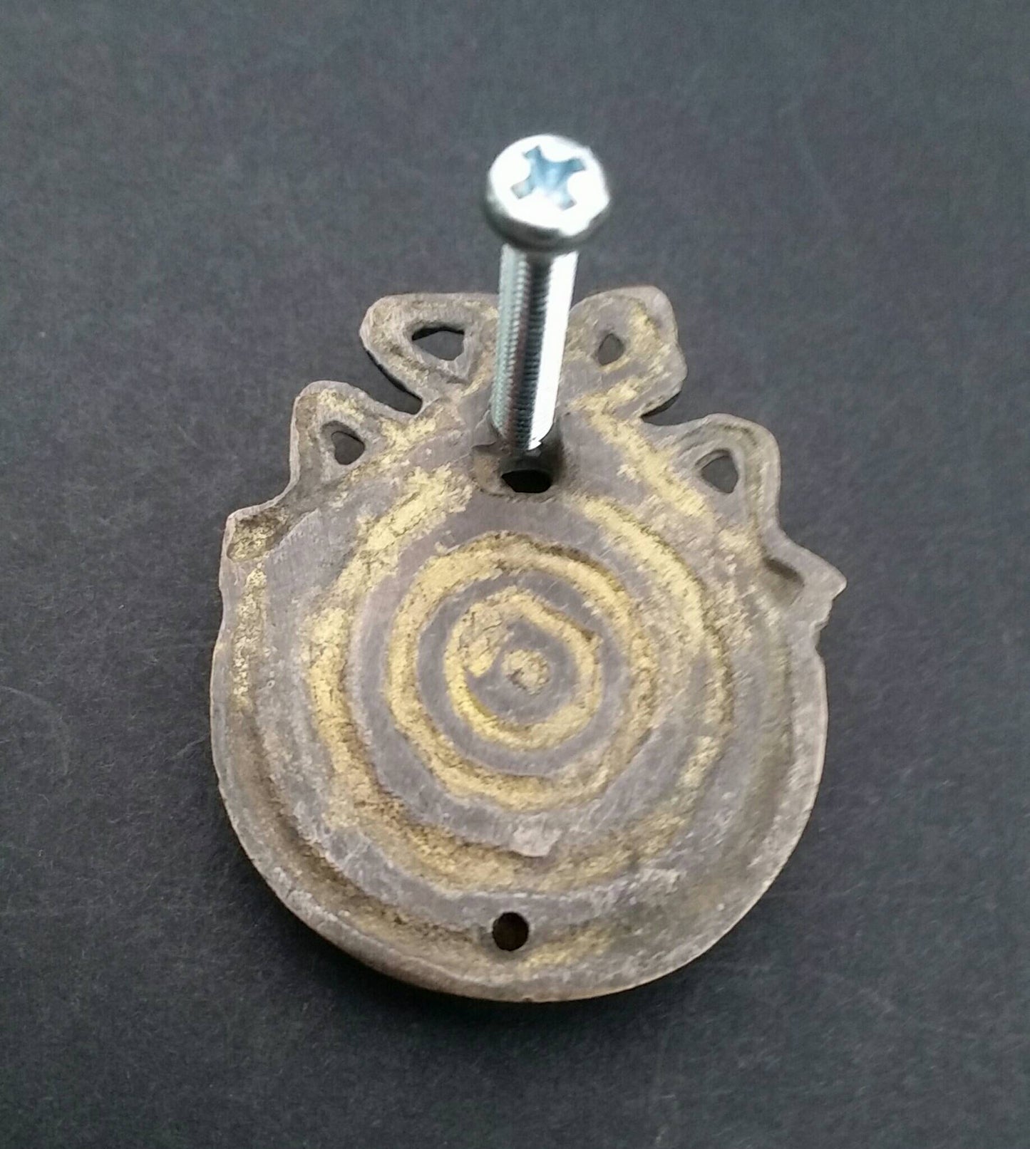 4 decorative Classic Laurel Leaf Ribbon Bow and Wreath round ring handles, knobs ,solid brass #H23