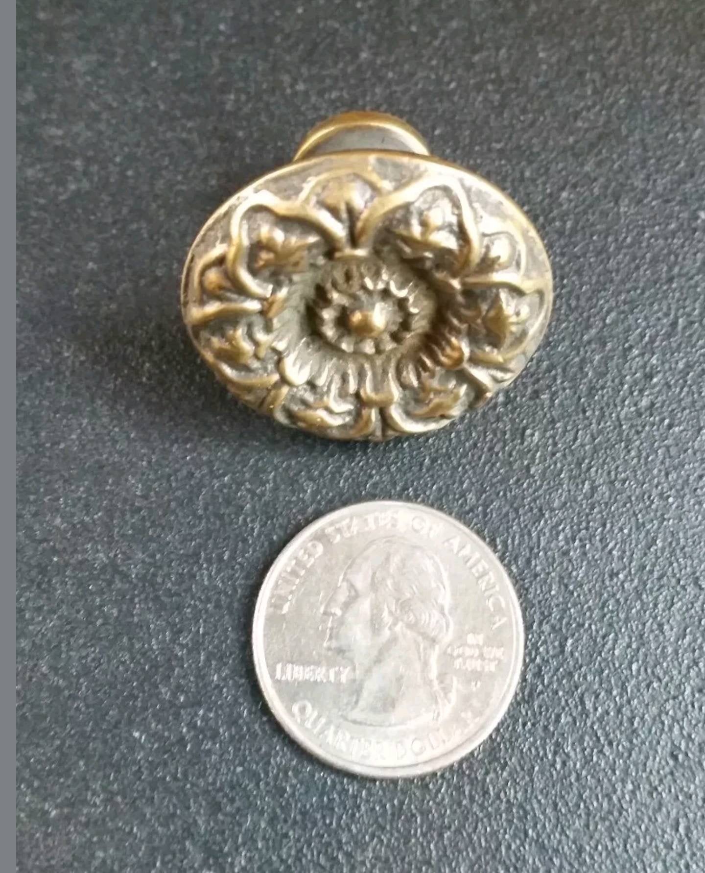 2 Antique Style Solid Brass Decorative ROUND KNOBS Ornate FLORAL, Classic design 1-1/4" dia. #K25