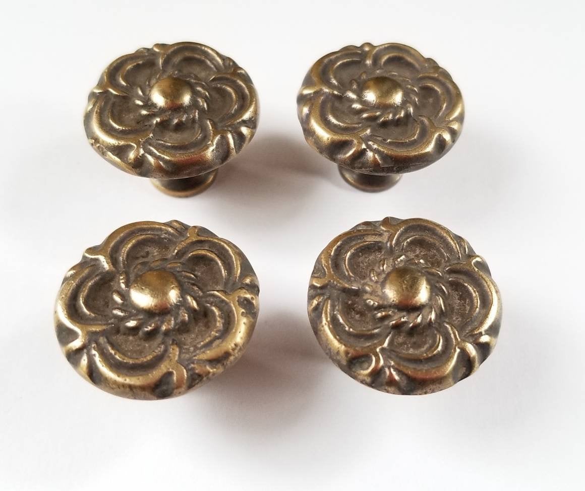 4 Antique Vintage Style French Provincial Brass Floral Knobs Pulls Handles #K19