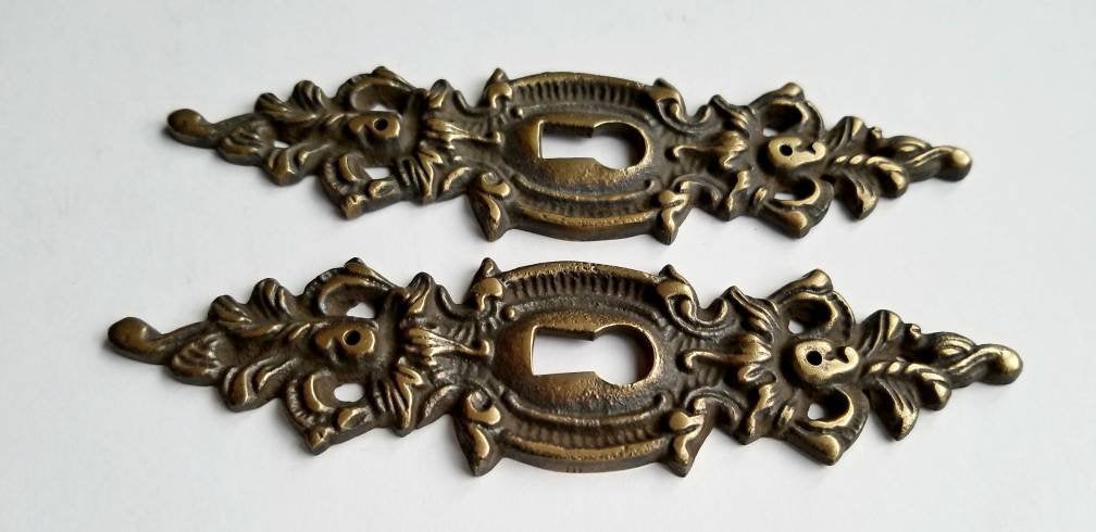 2 Antique Style, Ornate French ,Eschutcheons, Key Hole Covers,Doors Locks,Skeleton Keys #E11