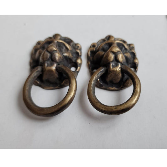 2 x Antique Style Brass Lion Head Ring Pulls 1 1/2"wide x 2 5/8"tall #H13