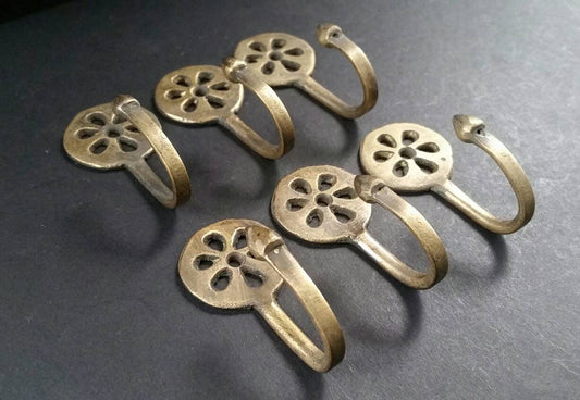 6 x Unique Solid Brass Small Single Coat Towel Wall Hooks Floral Daisy Ornate Backplate, approx 2-3/8" long.Unlaquered. #C5