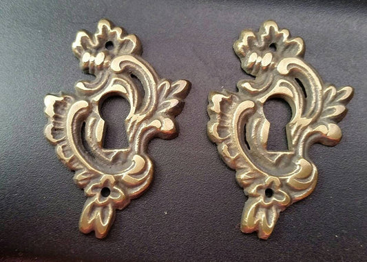 2 Small Antique French Brass Escutcheon Hardware Ornate Fancy Keyhole Cover Escutcheon, Louis XIV French Country, approx 1-1/4" wide #E15