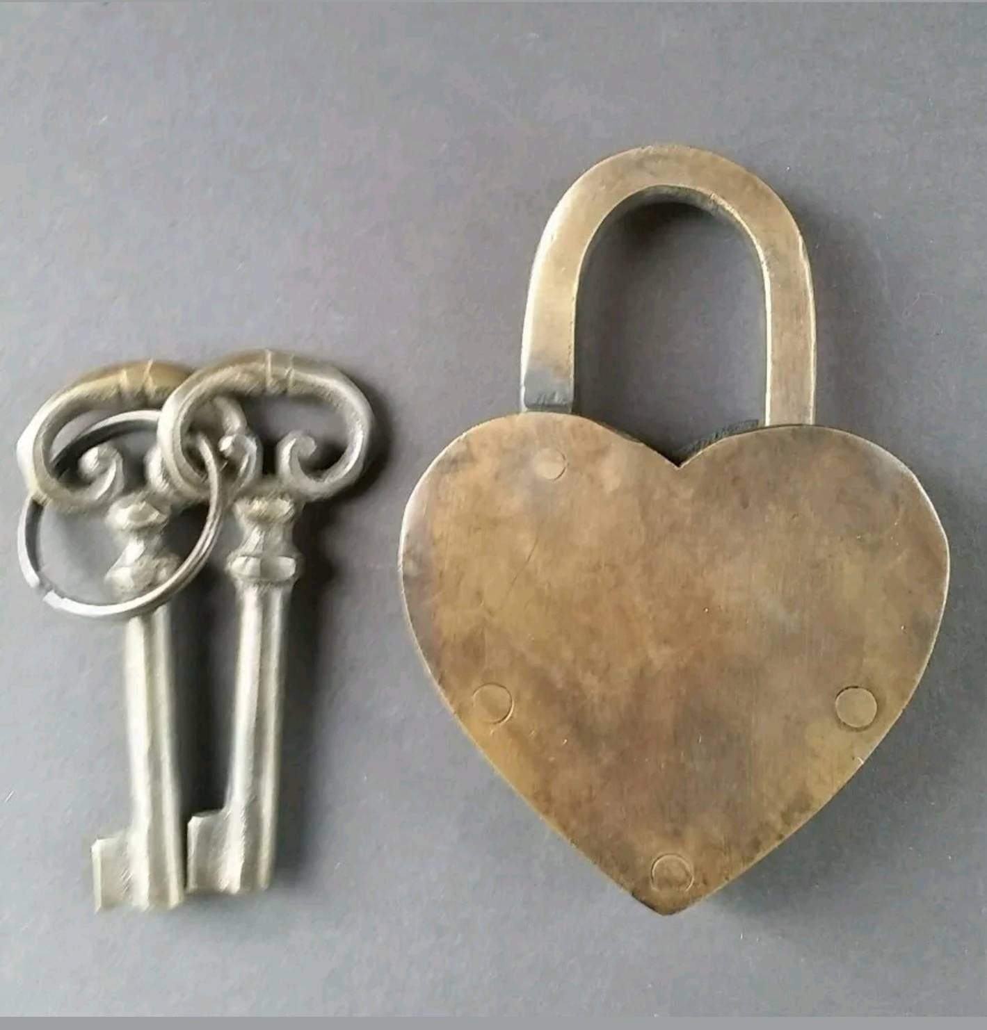 Heart Shaped Love Lock, Commitment Lock, Paris Bridge Lock, Valentine Lock with 2 Ornate Skeleton Keys Solid Quality Brass Large lock #L1.