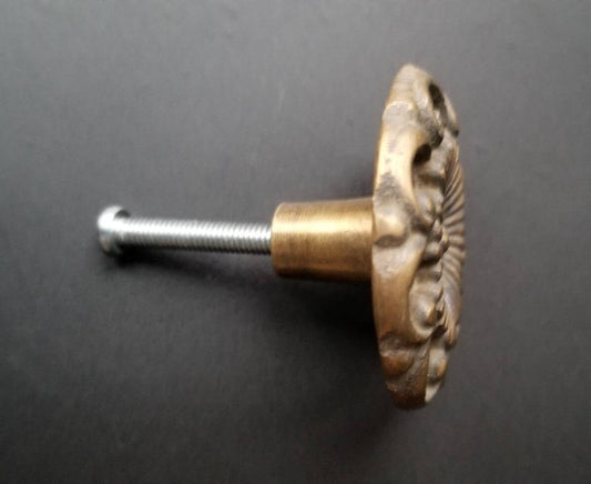 1 x Antique Vintage Style French Provincial Brass Floral Knobs Pulls Handles 1-1/2" dia. #K24