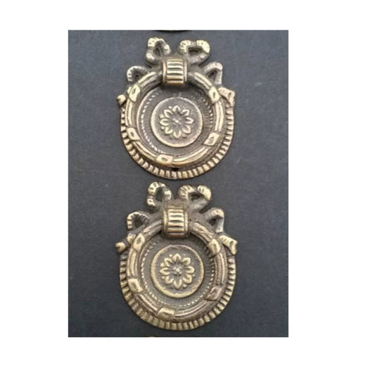 1 x Decorative Classic Laurel Leaf Ribbon Bow and Wreath round ring handles, pulls, knobs in solid brass #H23