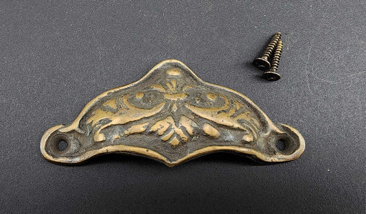 2 x Brass Antique Style Victorian Swag Apothecary Cabinet Drawer Handles Pull 3" cntrs #A10