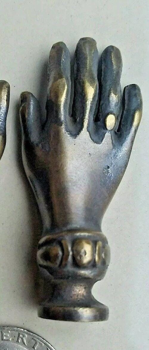 1x Brass ANTIQUE Vintage style figural LADIE'S dainty hands Cabinet Drawer Knob Pull Handle 2".unlaquered. #K12