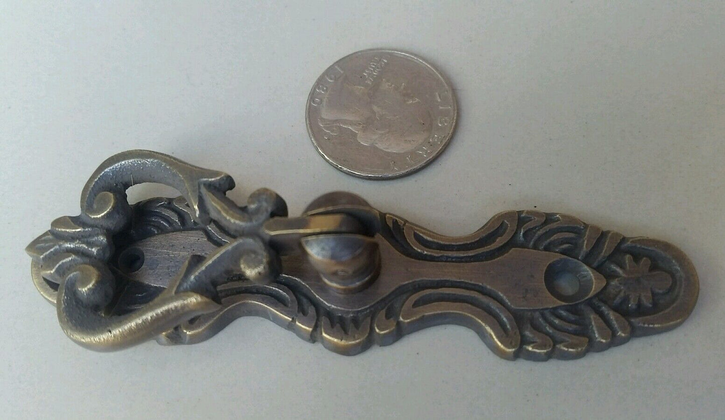 2 x Antique Style Tear Drop Brass Handle Pulls  3-3/4" Floral Backplate #H9