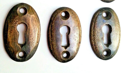 3 x #E5 escutcheon
