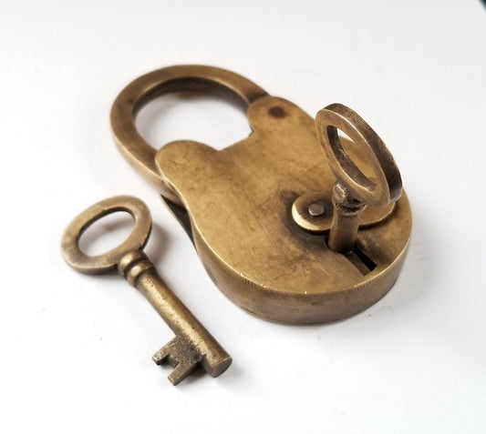 Vtg. Antique Style Love Valentine BRASS PADLOCK Skeleton KEYS LOCK works #L2