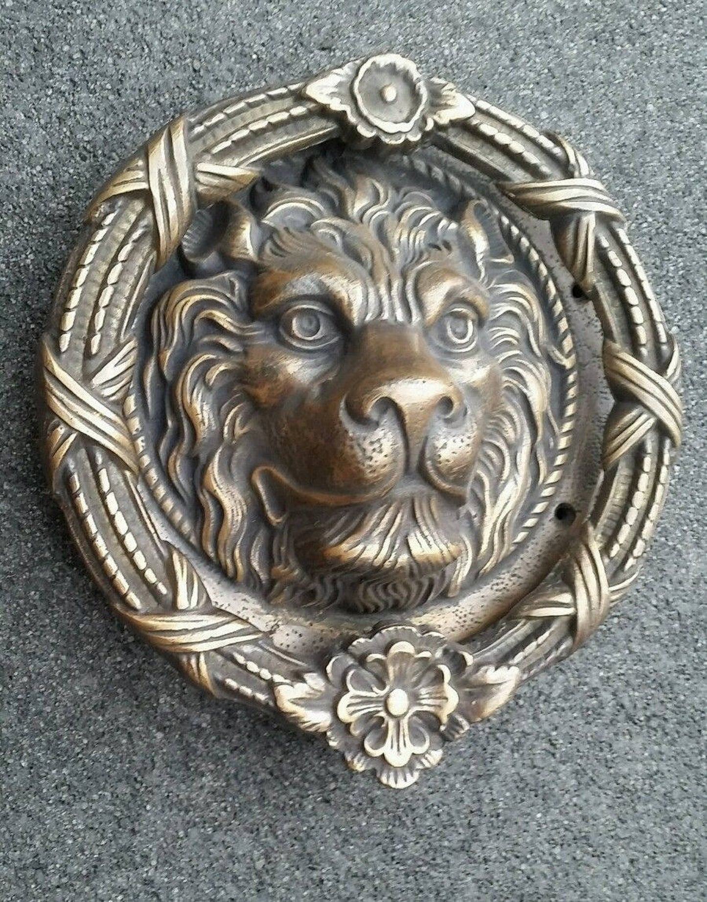 Unique, Hand Made, Large Solid Brass, 4lb, Lion Head Door Knocker 8"dia. #D3