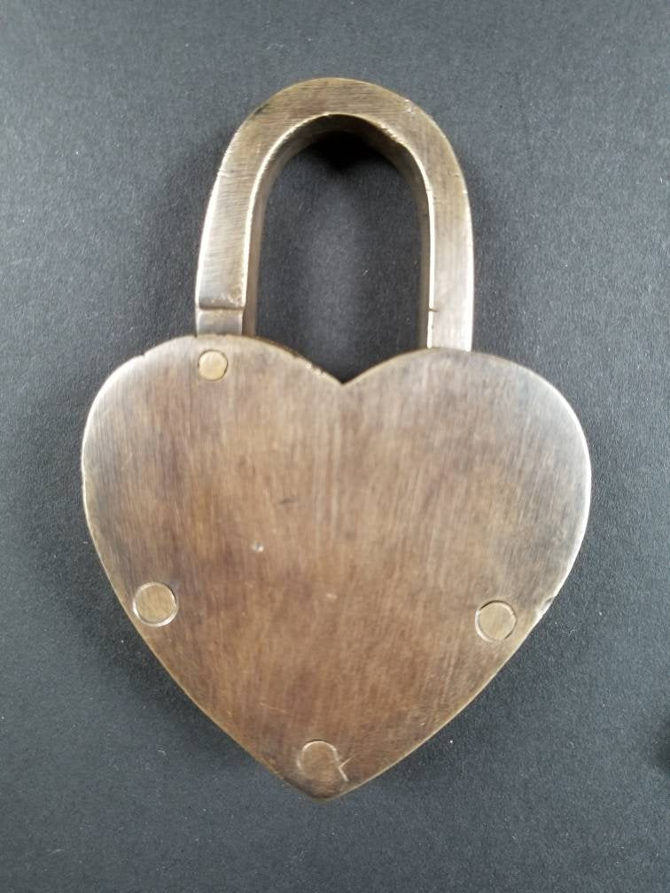 Heart Shaped Love Lock, Commitment, Paris Bridge, Valentine, w.2 Ornate Keys Solid Quality Brass #L7