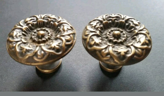 2 Antique Style Solid Brass Decorative ROUND KNOBS Ornate FLORAL, Classic design 1-1/4" dia. #K25