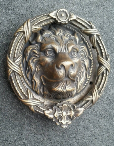Unique, Hand Made, Large Solid Brass, 4lb, Lion Head Door Knocker 8"dia. #D3